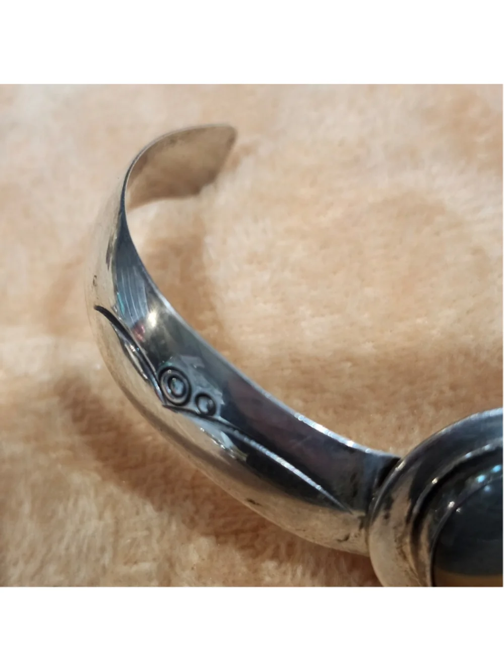 Sterling Silver LA Star Vintage Cuff Bracelet with stone